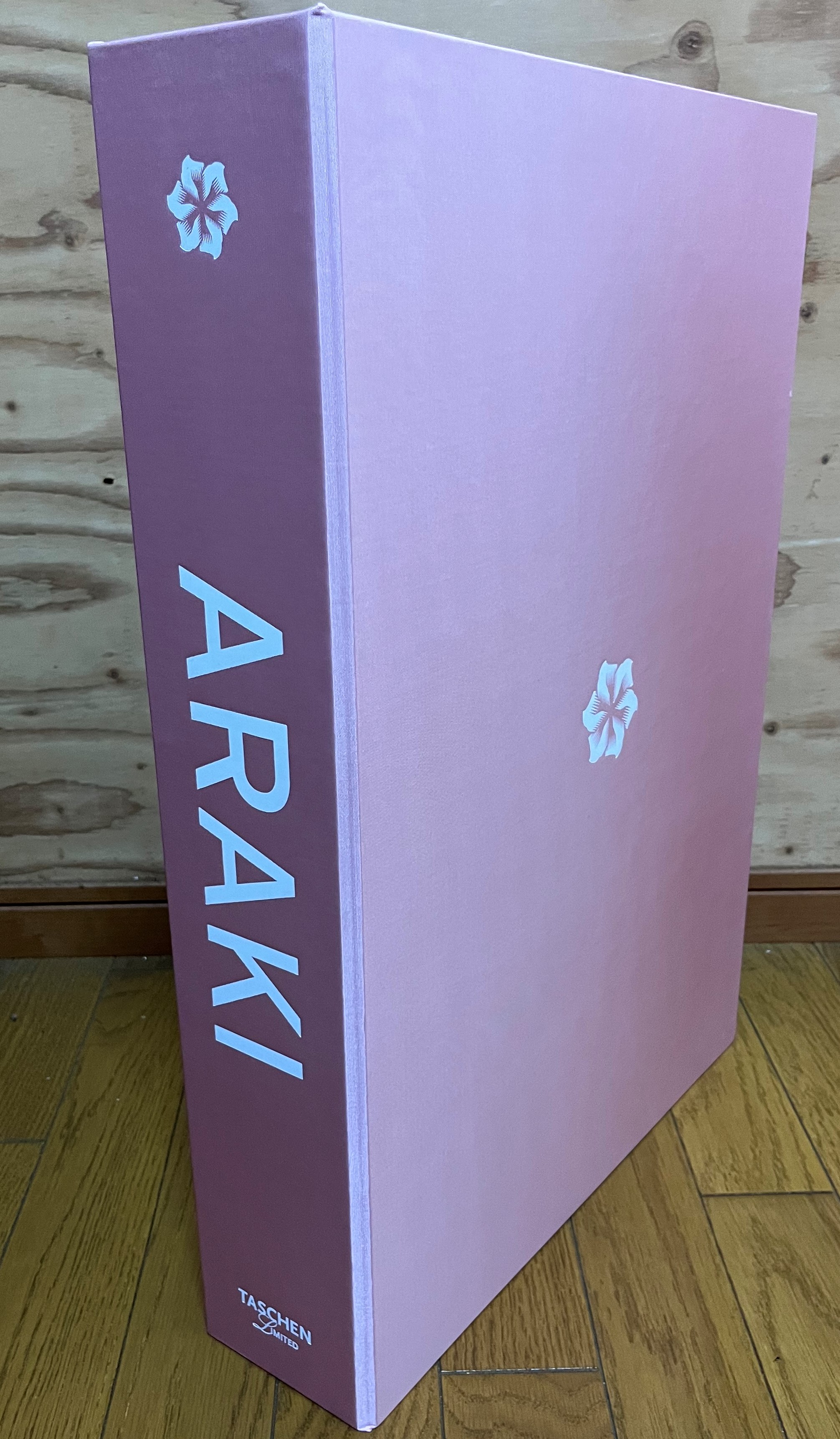 香川県高松市でアラーキー 荒木経惟の写真集を買取　アートヌード 芸術書籍など